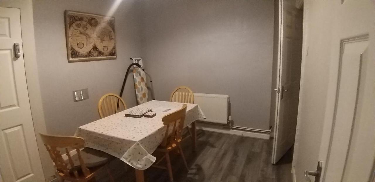 St. James Street Townhouse בלפסט מראה חיצוני תמונה